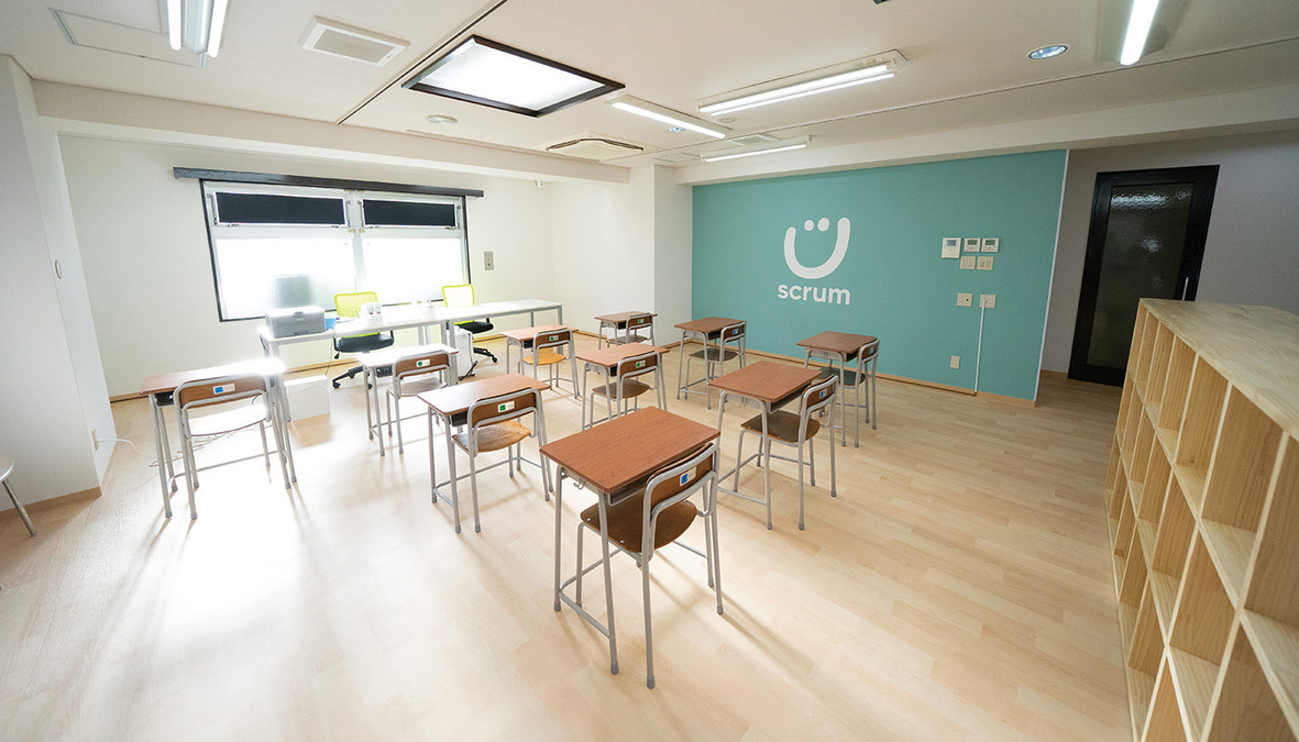 学習サポートscrumPLUS　西宮今津校（保育士の求人）の写真2枚目：広々とした
気持ちの良い明るい職場