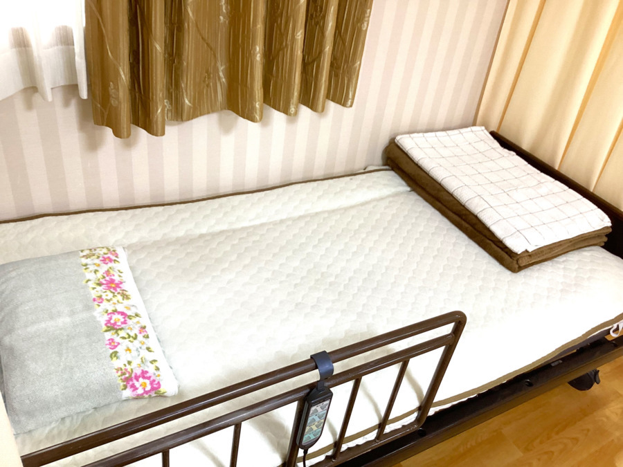 ミモザ白寿庵東寺尾デイサービスの写真4枚目：静養室となります♪私達はご利用者・職員の笑顔が絶えない施設を目指しております☆

