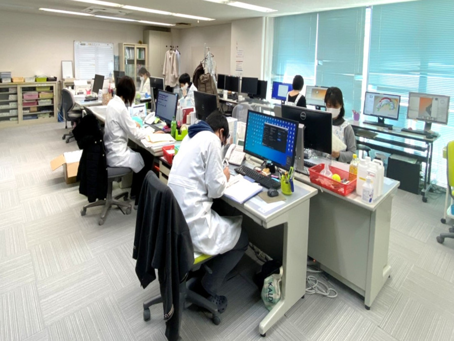 デンタルルネサンスCAD/CAMセンター株式会社の写真6枚目：