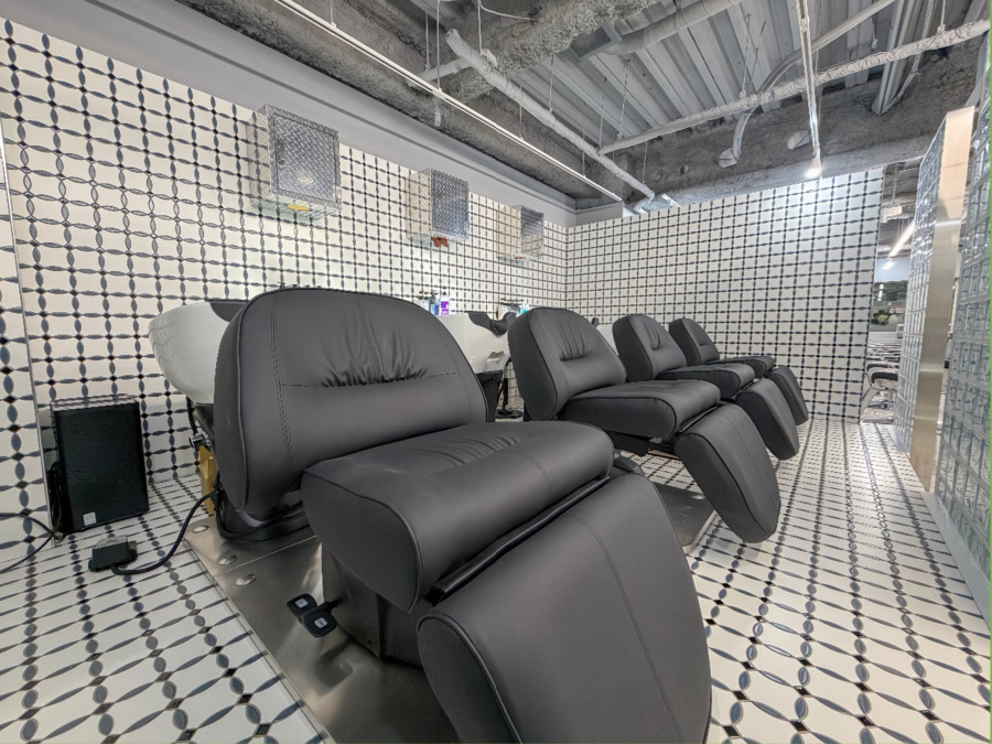 barbershop 刈部倶楽舞 難波店【2025年10月31日オープン】（理容師の求人）の写真5枚目：