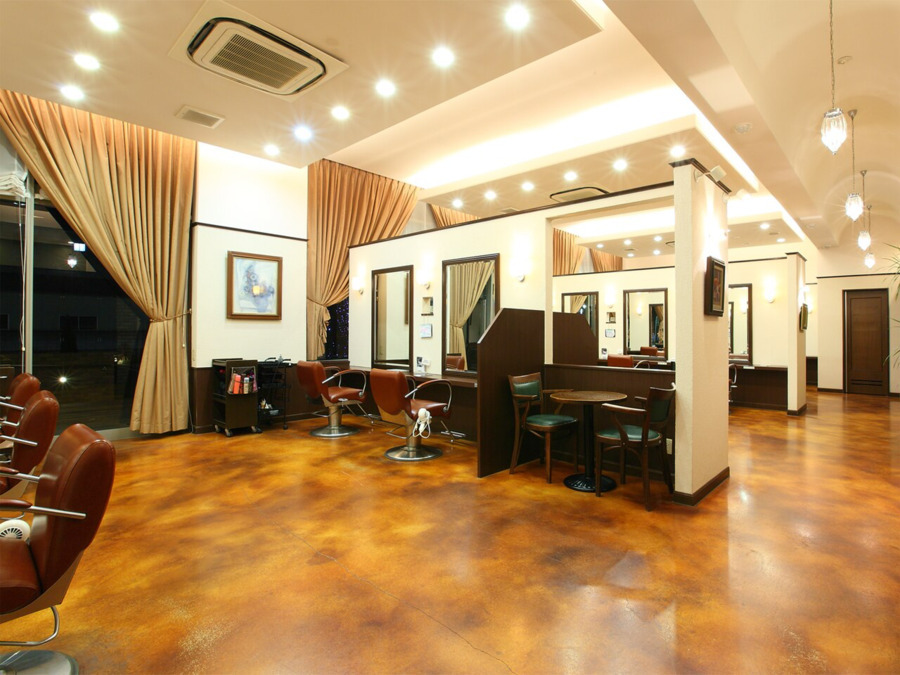 hair Space Mecca 高崎店（美容師の求人）の写真5枚目：