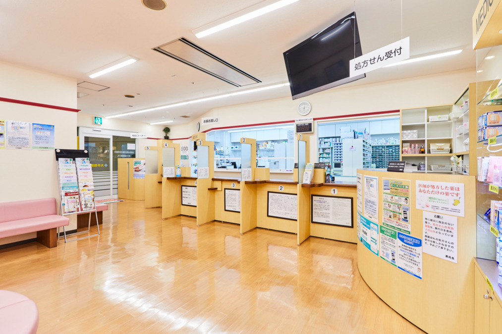 大手前薬局 尼崎店（薬剤師の求人）の写真2枚目：大手前薬局 尼崎店の内観