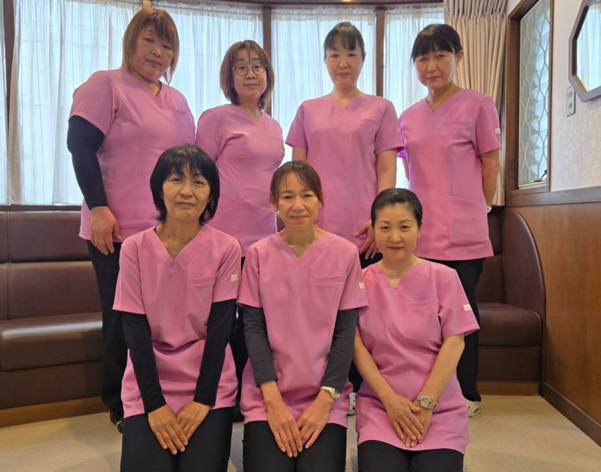 医療法人恵駿会 陰山歯科医院（歯科衛生士の求人）の写真6枚目：スタッフ間の雰囲気は抜群です
