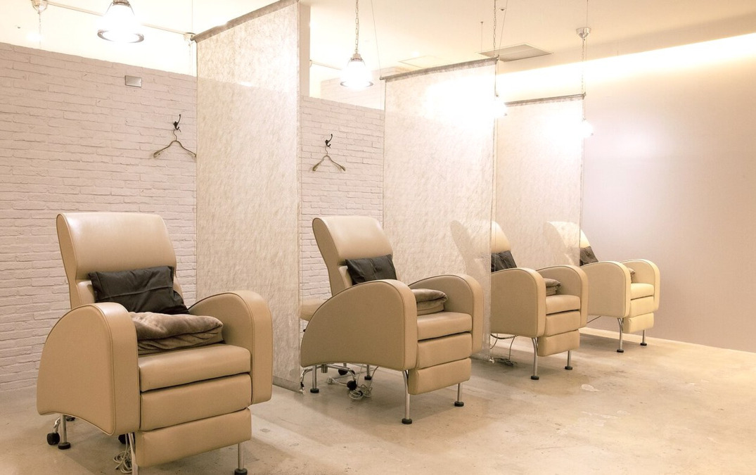 MARIE NAILS & LASH ART モザイクモール港北店（アイリストの求人）の写真3枚目：
