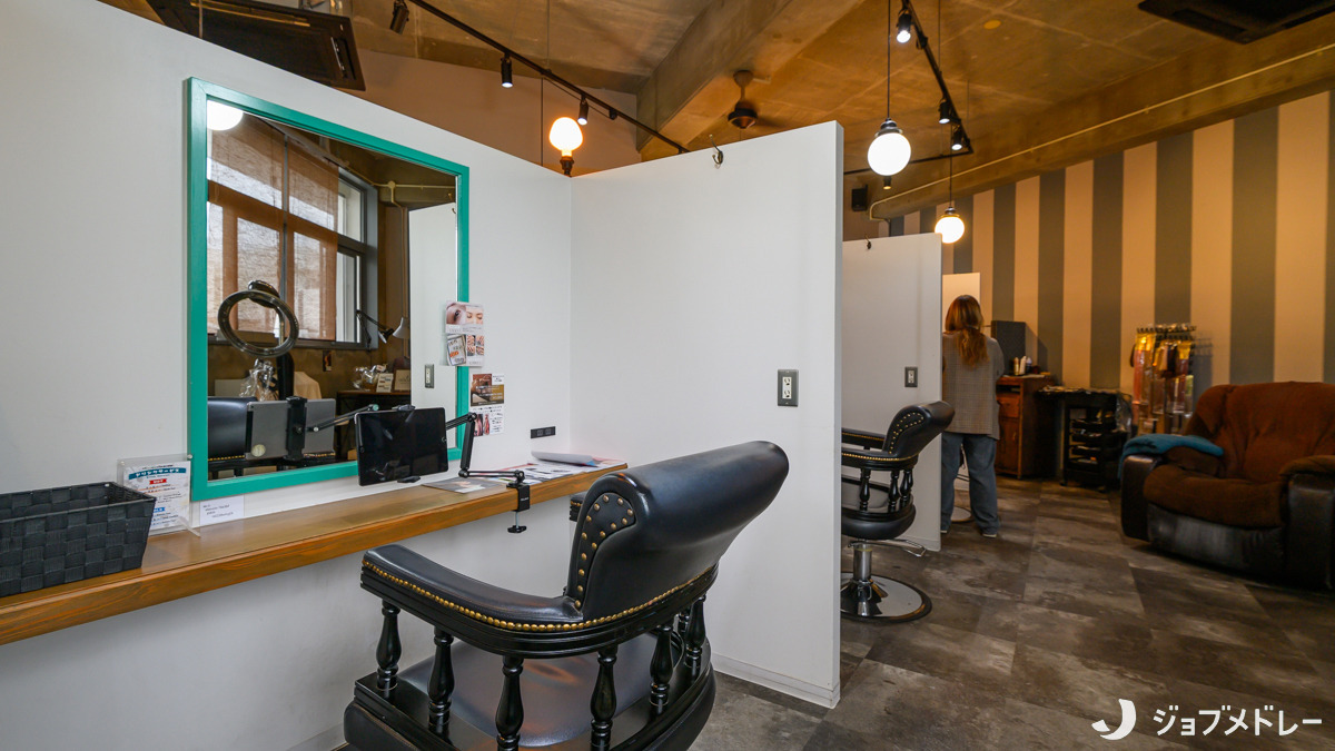 OLAPLANO(美容師の求人)の写真7枚目:セット面です