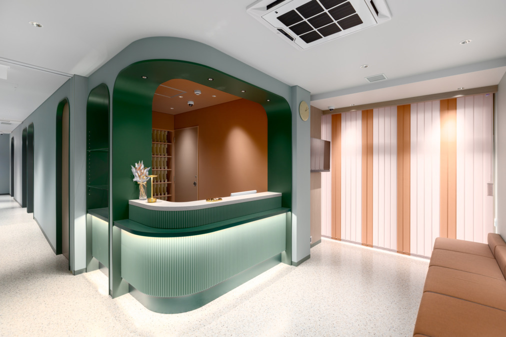 溝の口駅前つつじ Dental Plus（歯科医師の求人）の写真2枚目：