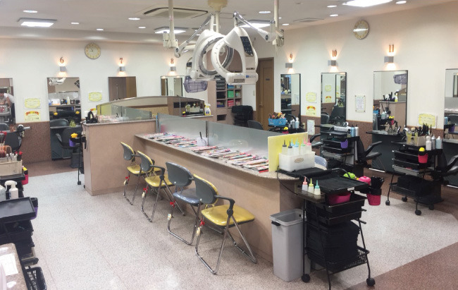 美容室プラージュ 姪浜店の写真