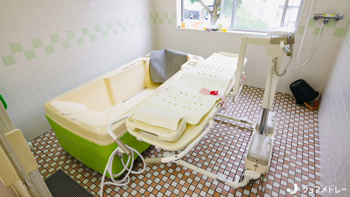 介護付有料老人ホーム すこや家・真鶴（ケアマネジャーの求人）の写真21枚目：浴室です