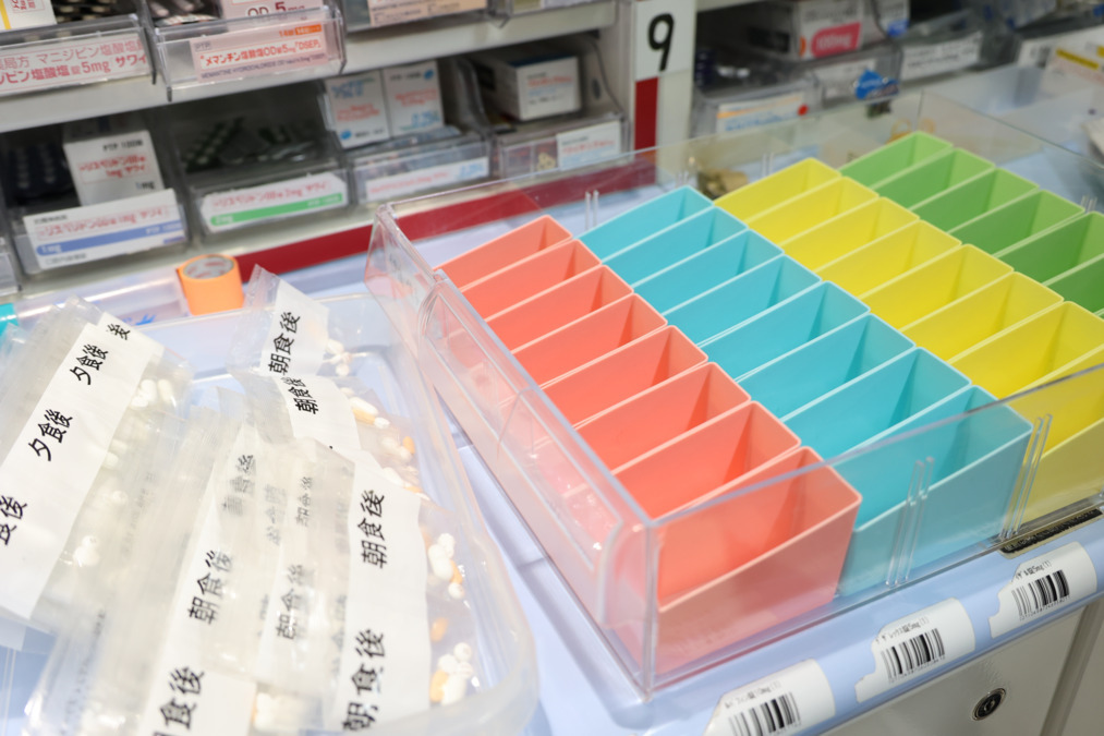 スマイル薬局竜田の写真2枚目：調剤棚
