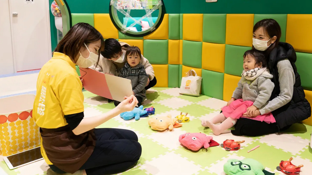 医療法人 世心会 鹿児島キッズデンタルパーク（歯科衛生士の求人）の写真3枚目：キッズルームも完備