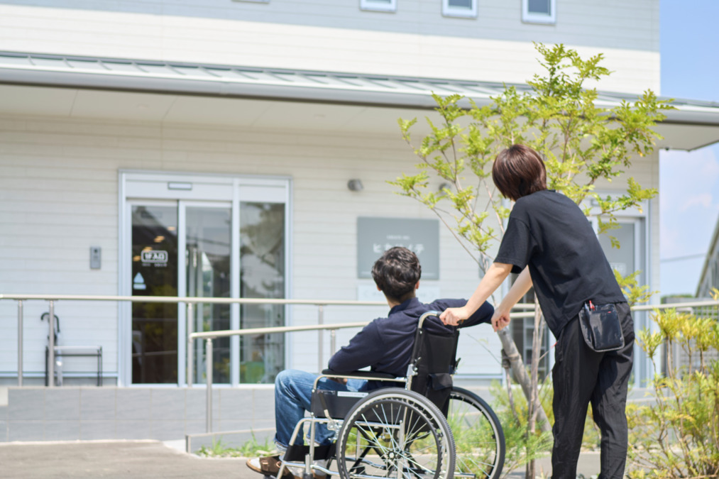 ヒカリノテ　日中サービス支援型グループホームくりえいと（サービス管理責任者の求人）の写真3枚目：