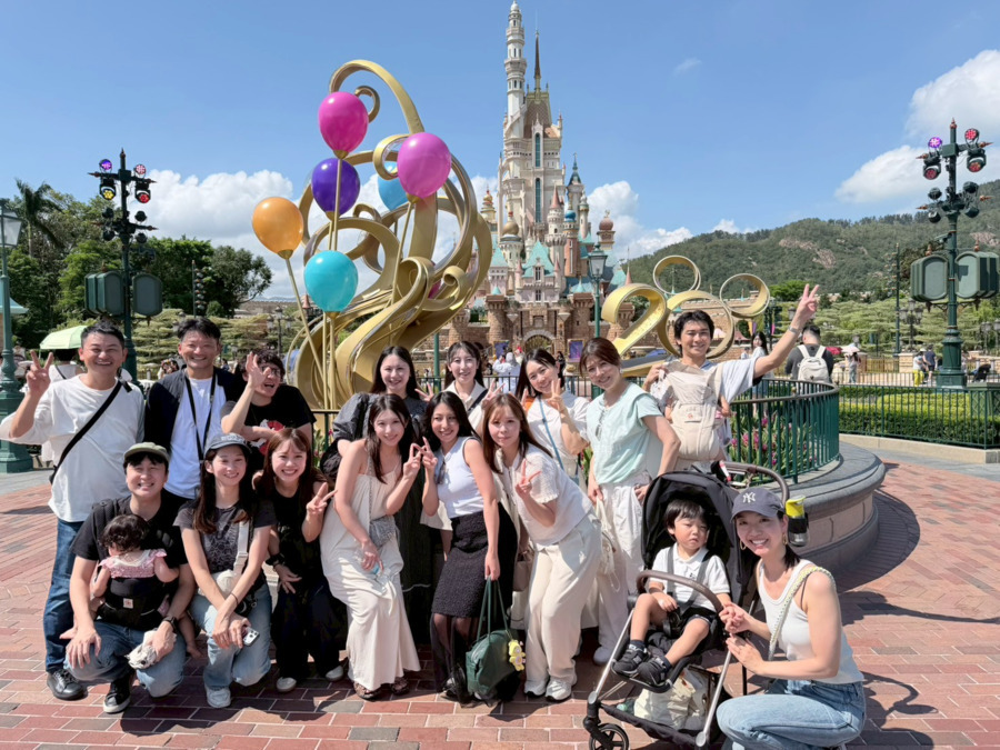 用賀デンタルオフィス（歯科衛生士の求人）の写真3枚目：2025年の写真旅行は台湾！こちらはディズニーランド♪