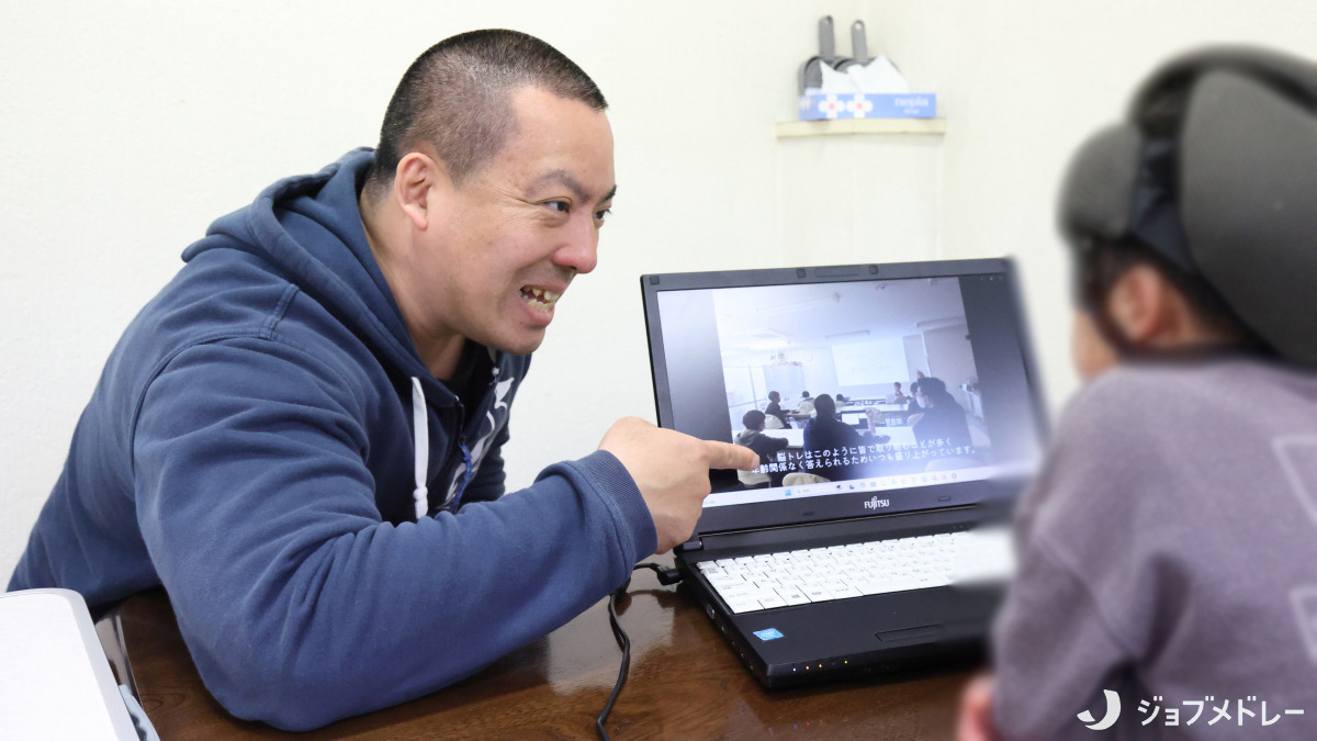 児童発達支援 就労準備型放課後等デイサービスはばたく 豊中【2024年12月01日オープン】(児童指導員/指導員の求人)の写真:それぞれの特性と個性に合った療育を行っています