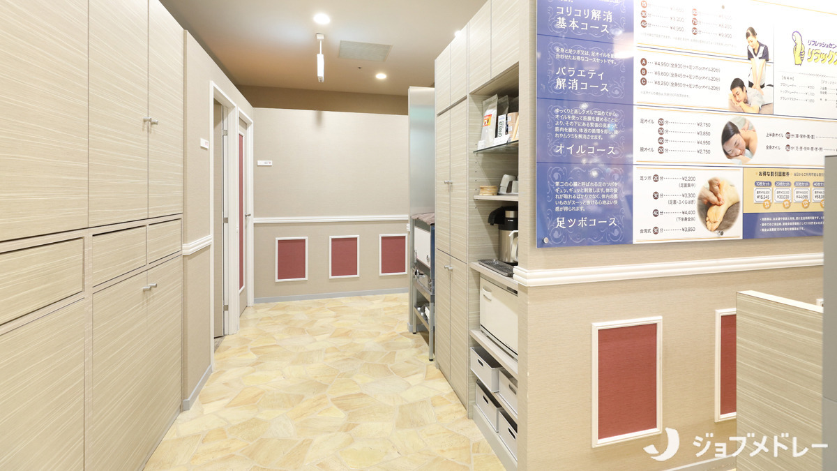 リフレッシュセンター リラックス 水戸京成百貨店の写真6枚目：広々とした店内です◎