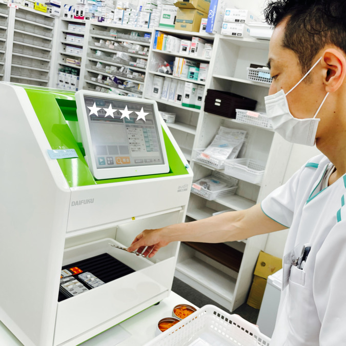 ごうだ薬局（薬剤師の求人）の写真3枚目：調剤監査システム導入しています