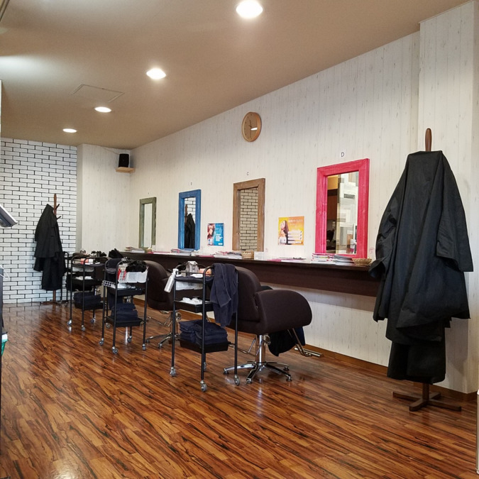  ヘアカラー専門店　カラープラス敦賀店（美容師の求人）の写真3枚目：