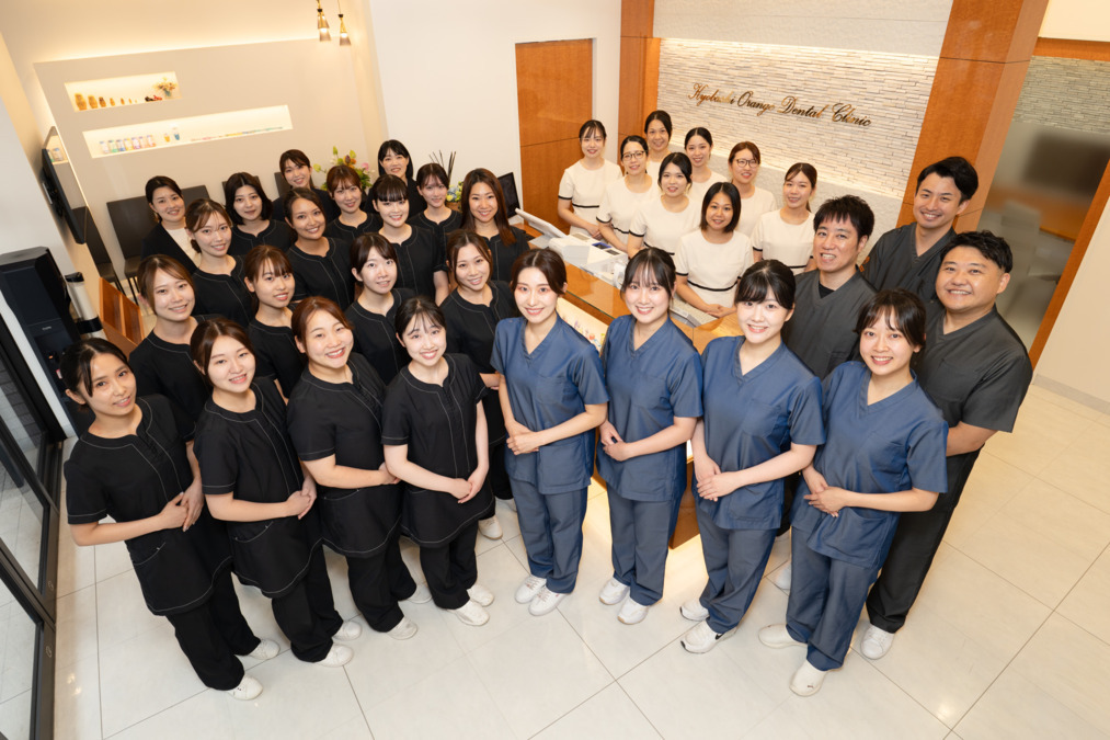 医療法人善心会　オレンジデジタルラボ【2026年02月オープン予定】（歯科技工士の求人）の写真3枚目：法人の集合写真です！
