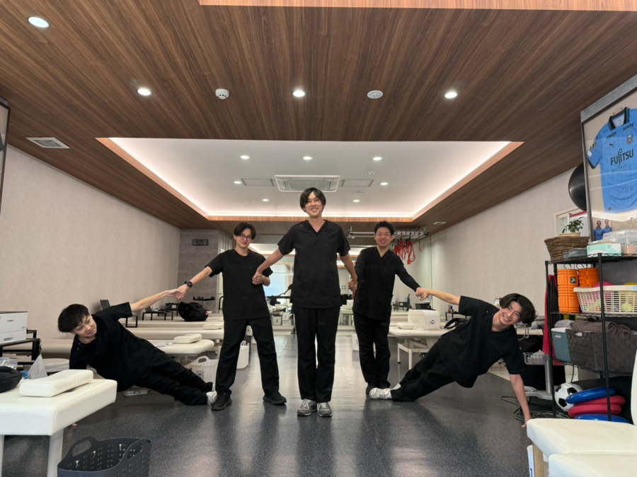 豊洲整形外科リハビリクリニック（看護助手の求人）の写真3枚目：豊洲整形外科リハビリクリニック　スタッフ