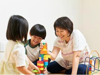 児童発達支援・放課後等デイサービス こぱんはうすさくら 四日市富田教室 【2025年01月04日オープン】（作業療法士の求人）の写真2枚目：