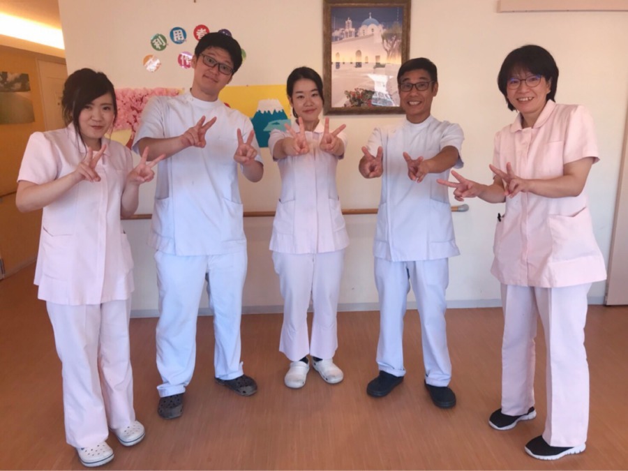 アプリシェイトイノセンス(介護職/ヘルパーの求人)の写真:あなたも笑顔がいっぱいの職場で働いてみませんか?