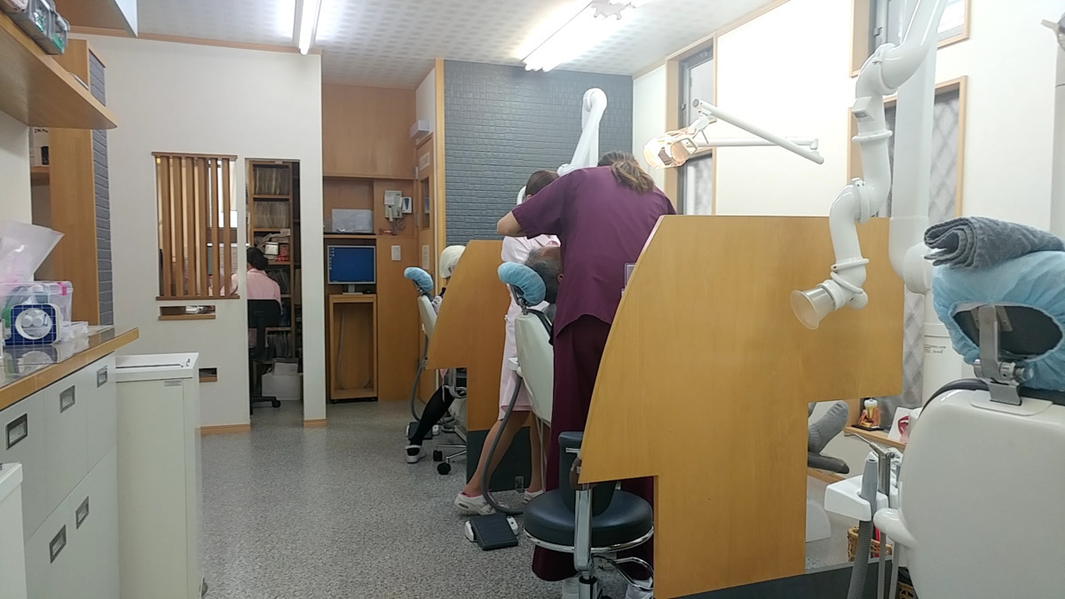 ヤゴオリ歯科医院(歯科衛生士の求人)の写真4枚目:明るく綺麗な診療空間