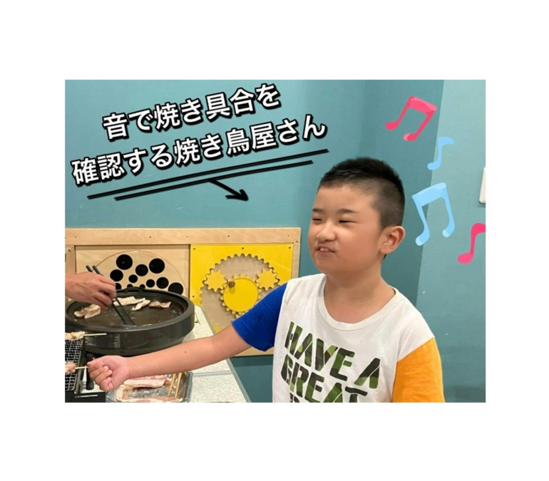 児童発達支援・放課後等デイサービス　チャイルドケアハースラボ（児童指導員/指導員の求人）の写真2枚目：いつもの室内にテントをたててBBQを開催です😊