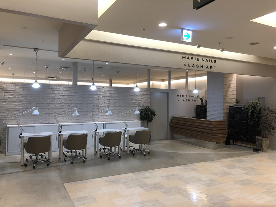 MARIE NAILS & LASH ART モザイクモール港北店（ネイリストの求人）の写真2枚目：