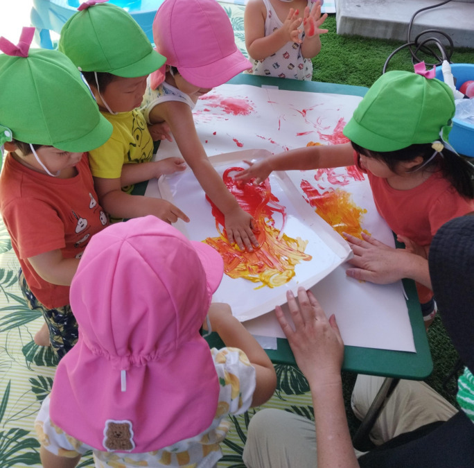 加木屋町サンフレンズ保育園の写真2枚目：子どもたちの思いのままのびのび保育しております