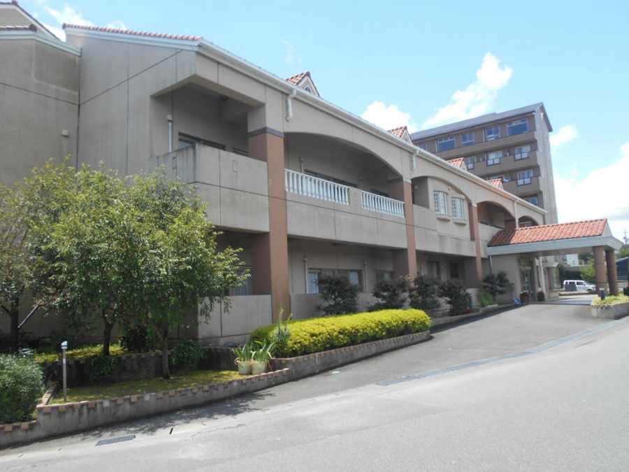 名阪食品株式会社ライフかざはや内の厨房の写真