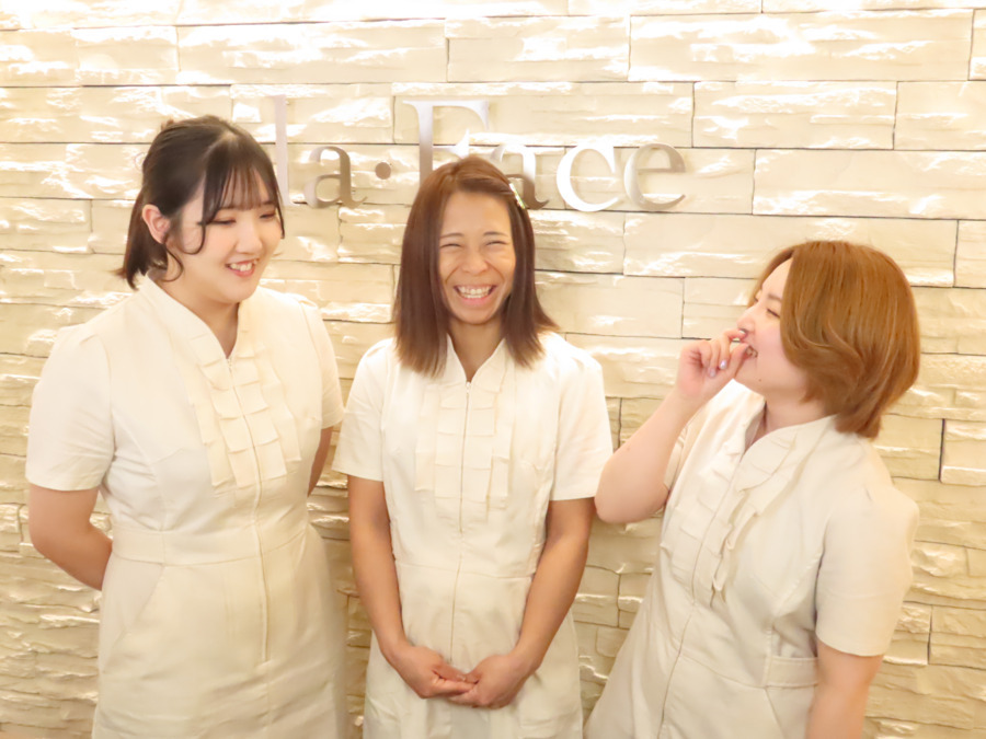 アラフェイス 西28丁目店の写真