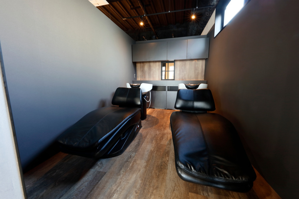 La fith hair robin 名古屋店の写真3枚目：
