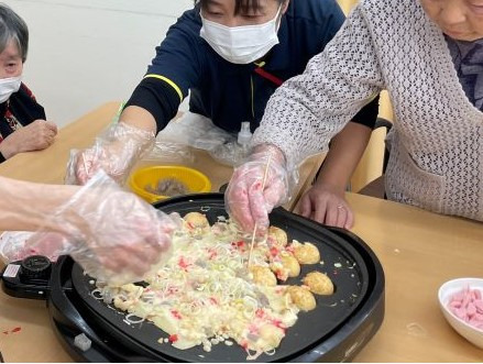 デイサービス　モーメント（介護職/ヘルパーの求人）の写真5枚目：