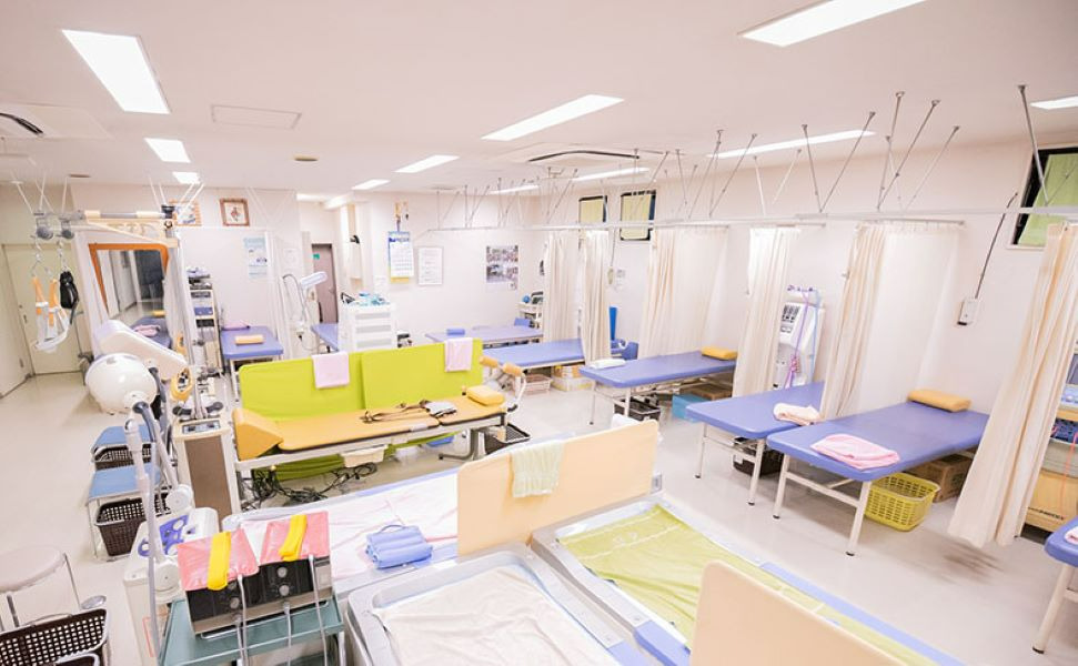 沖永整形外科（理学療法士の求人）の写真2枚目：リハビリ室です。