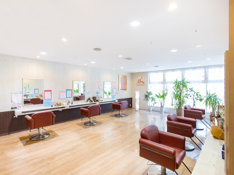 hair salon switch grand（美容師の求人）の写真4枚目：