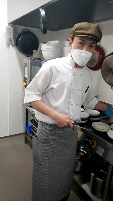 マンテール株式会社 特別養護老人ホームあんず苑内の厨房（調理師/調理スタッフの求人）の写真2枚目：