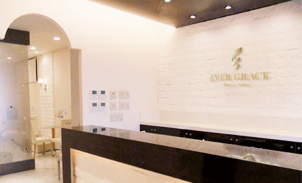 EVERGRACE 栄店の写真