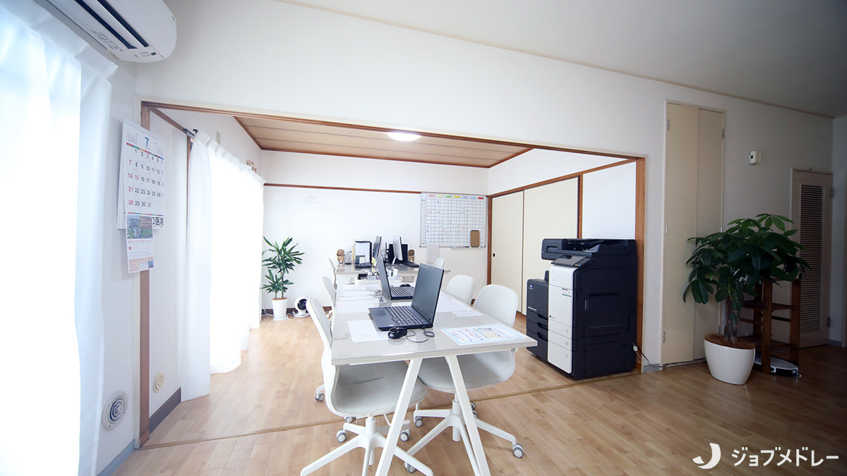 おはな訪問看護ステーションの写真5枚目：広々として清潔感のある事業所です