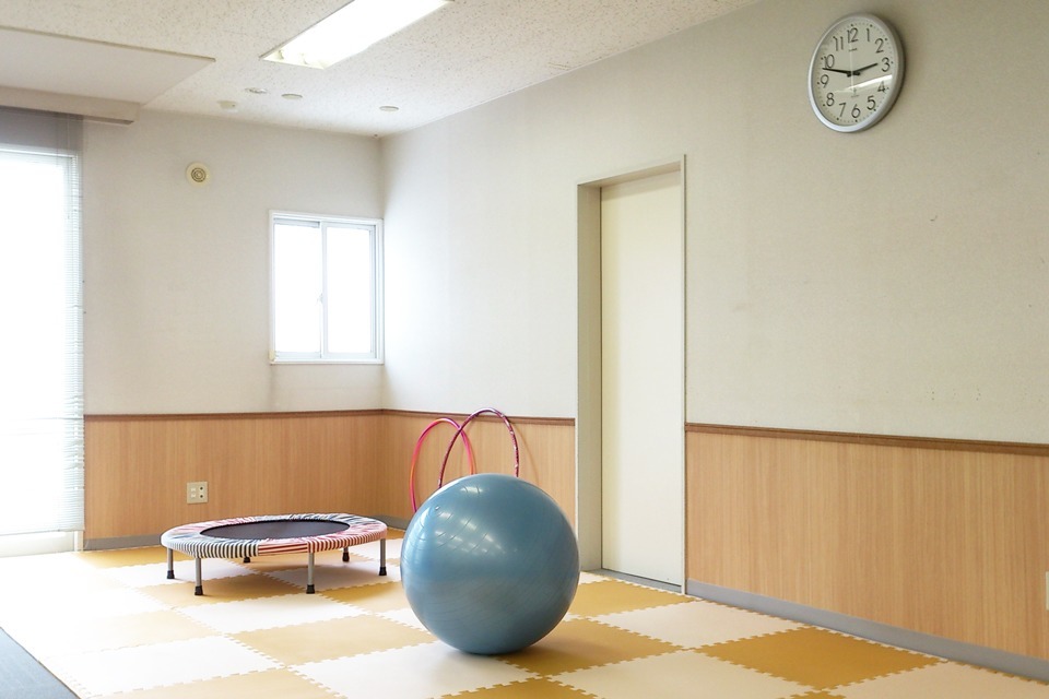 児童発達支援・放課後等デイサービス にこにこクラス南郷(児童指導員/指導員の求人)の写真2枚目: