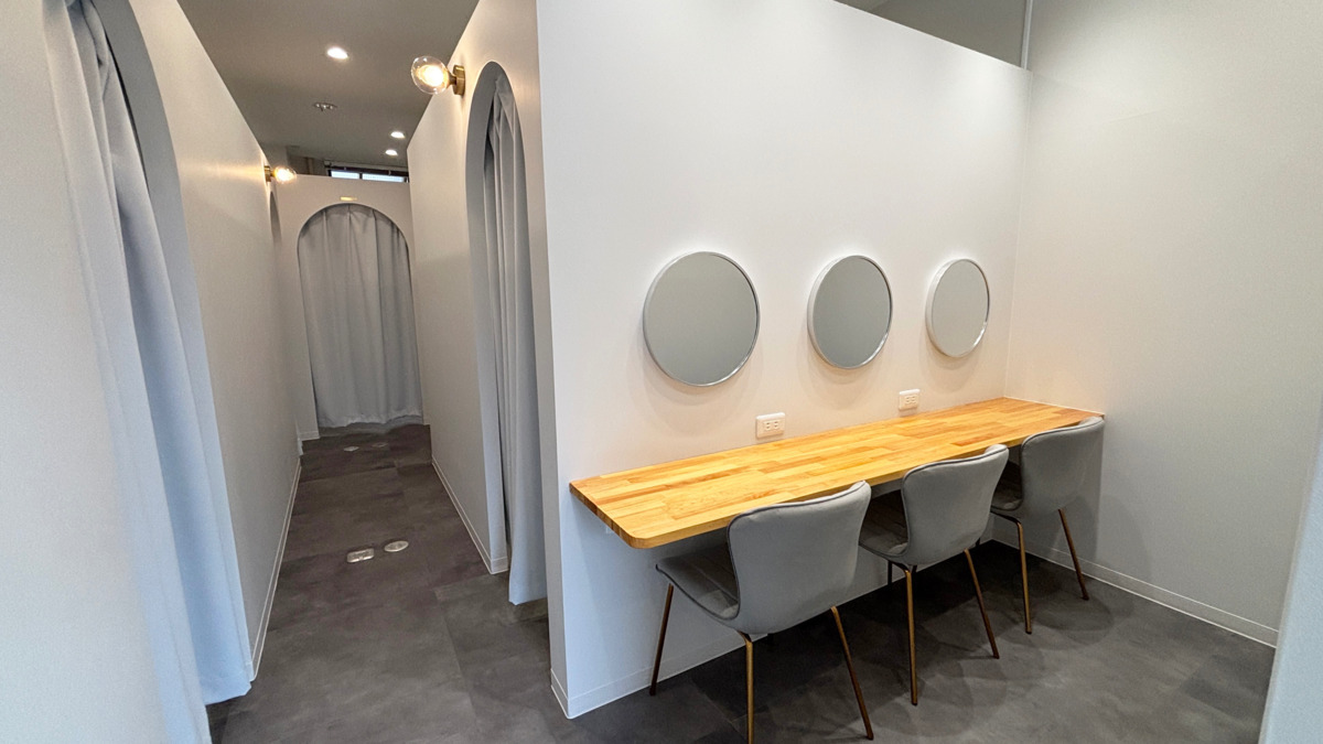 ロレインブロウ 桑名店【2025年11月12日オープン予定】（アイリストの求人）の写真3枚目：