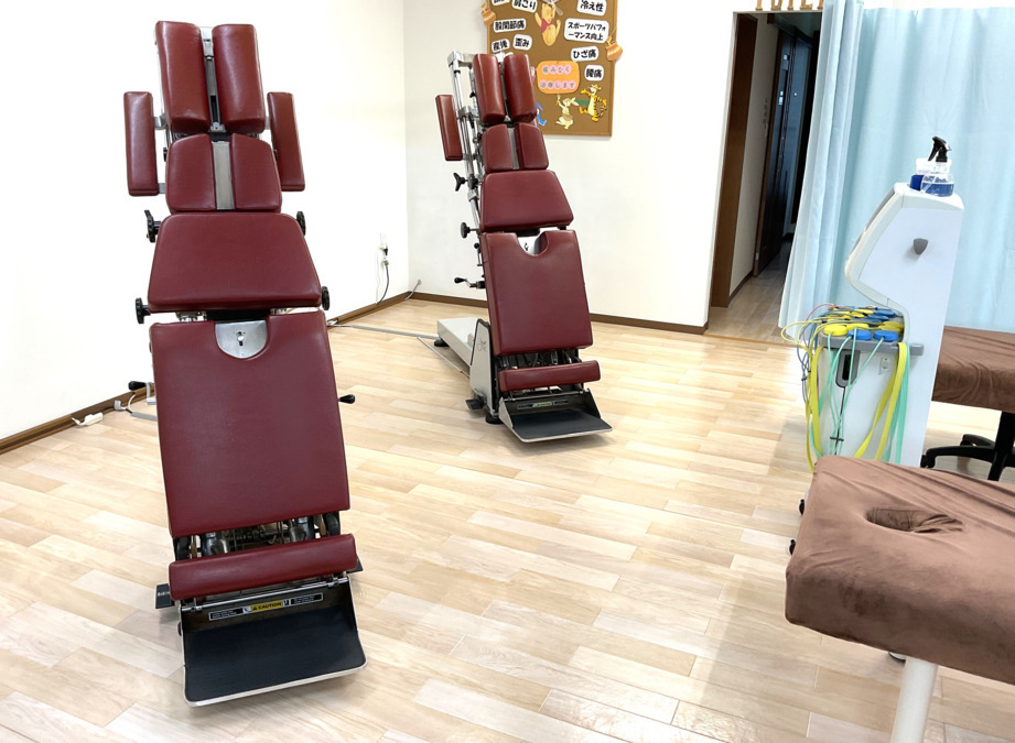 新白岡東口駅前整骨院の写真2枚目：トムソンベット
