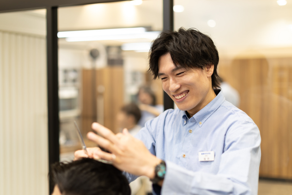 QBハウス ラソラ札幌店／キュービーネット株式会社（理容師の求人）の写真3枚目：