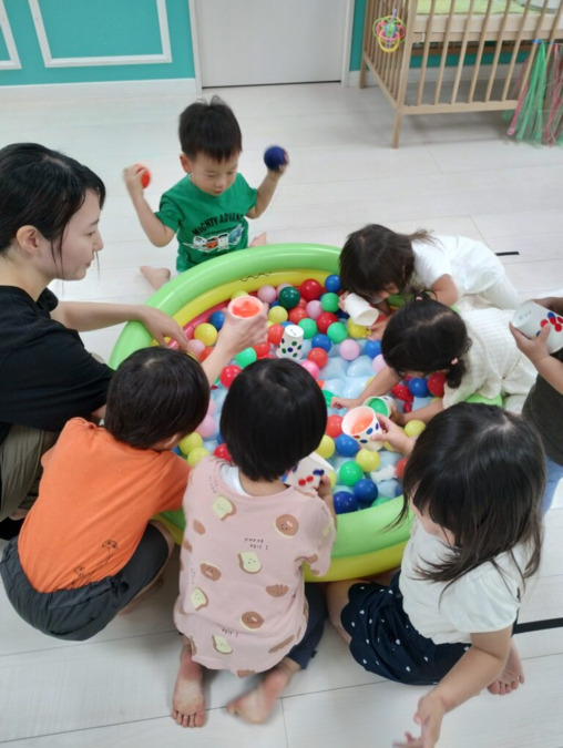 こどもの森保育園　大橋駅前ナーサリー（保育補助の求人）の写真5枚目：