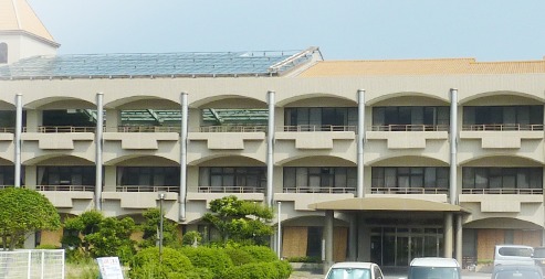 特別養護老人ホーム 萬翠荘(介護職/ヘルパーの求人)の写真:社会福祉法人愛美会が運営しています。