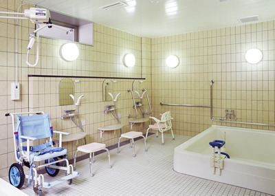 有料老人ホーム陽だまりの丘片田（介護職/ヘルパーの求人）の写真7枚目：一般浴槽