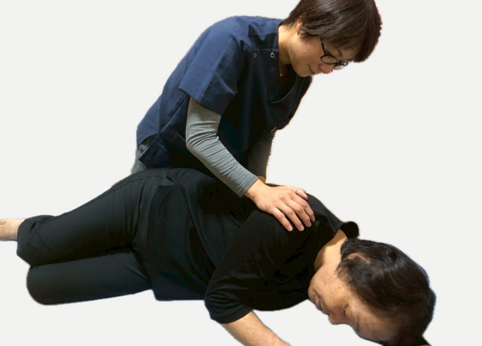 アイジュ鍼灸マッサージ院の写真3枚目：施術の様子。