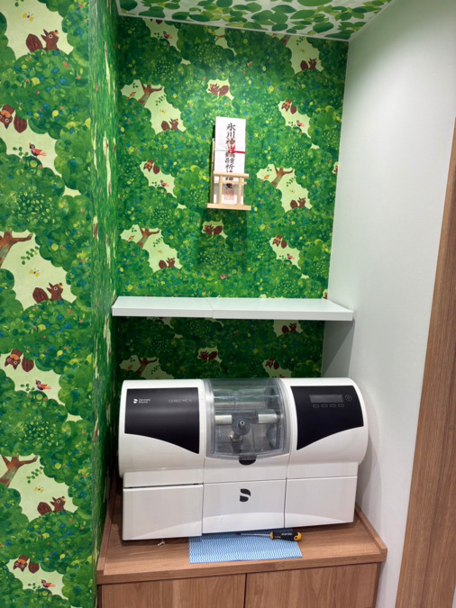 印西森のはいしゃさん(歯科衛生士の求人)の写真4枚目:セレックの光学印象です。