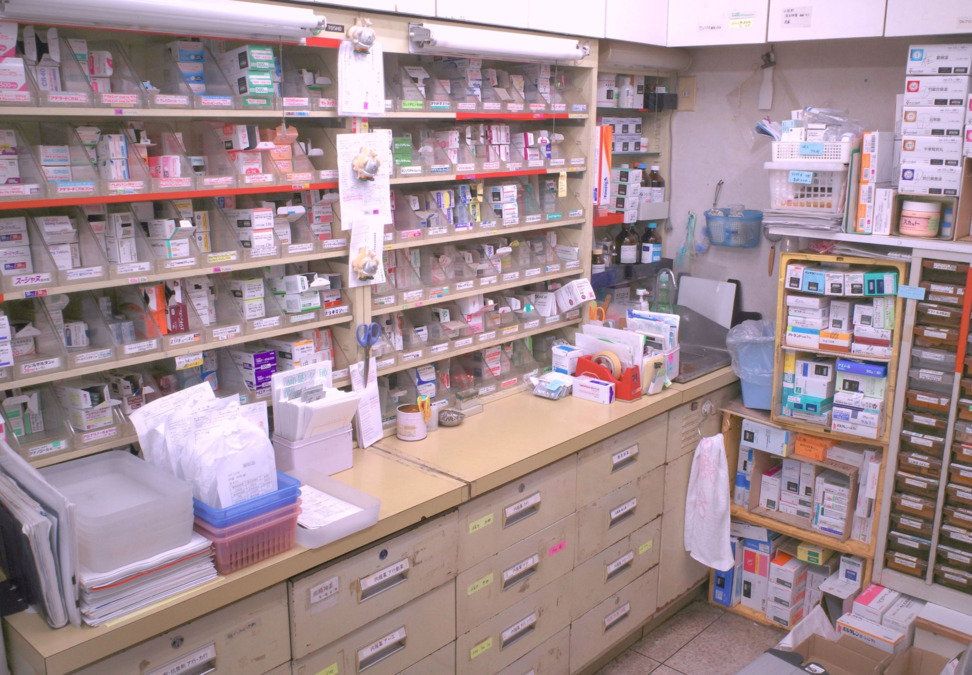 巣鴨萬盛堂薬局　本店（薬剤師の求人）の写真2枚目：
