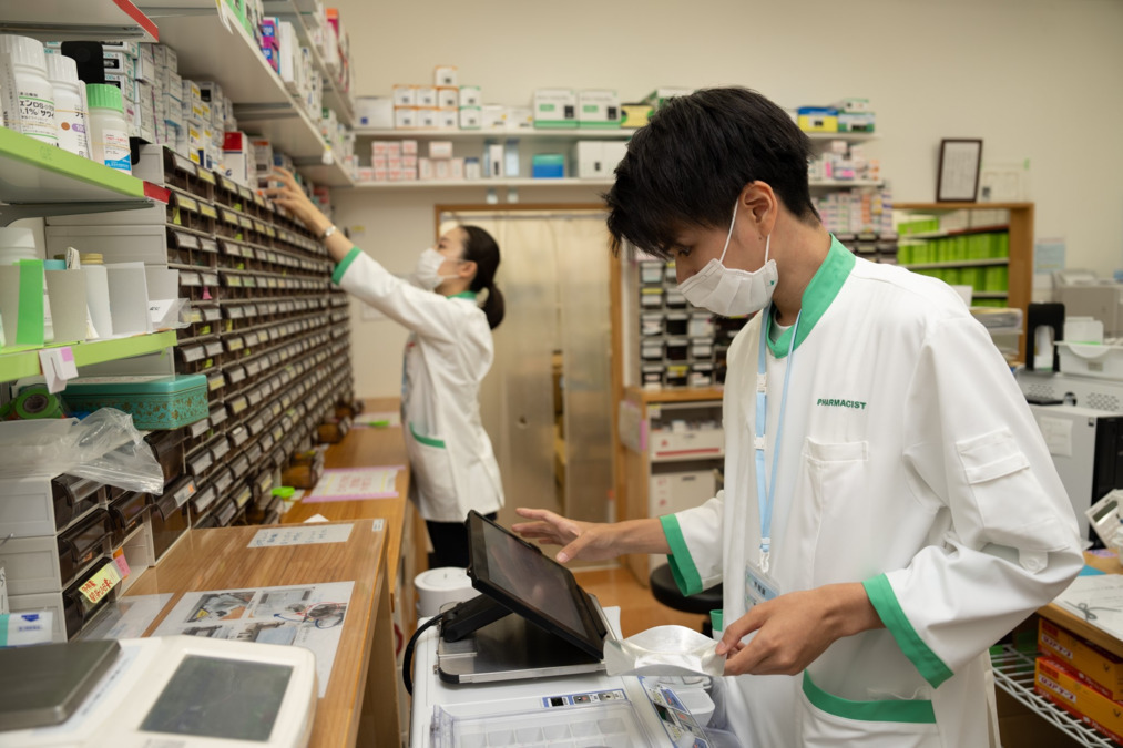 しんわ薬局南平店（薬剤師の求人）の写真4枚目：しんわ薬局南平店のスタッフ