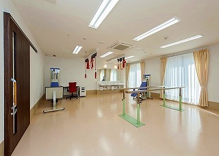 指定通所介護事業所デイサービス八重桜朱雀（介護職/ヘルパーの求人）の写真5枚目：