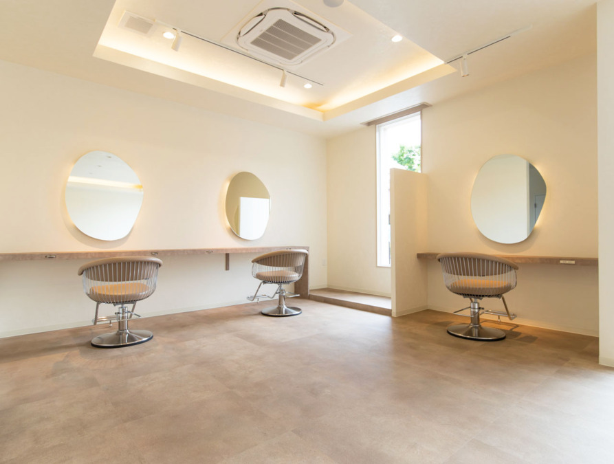 ＬＯＯＰ　ｂｅａｕｔｙｓａｌｏｎ（美容師の求人）の写真2枚目：